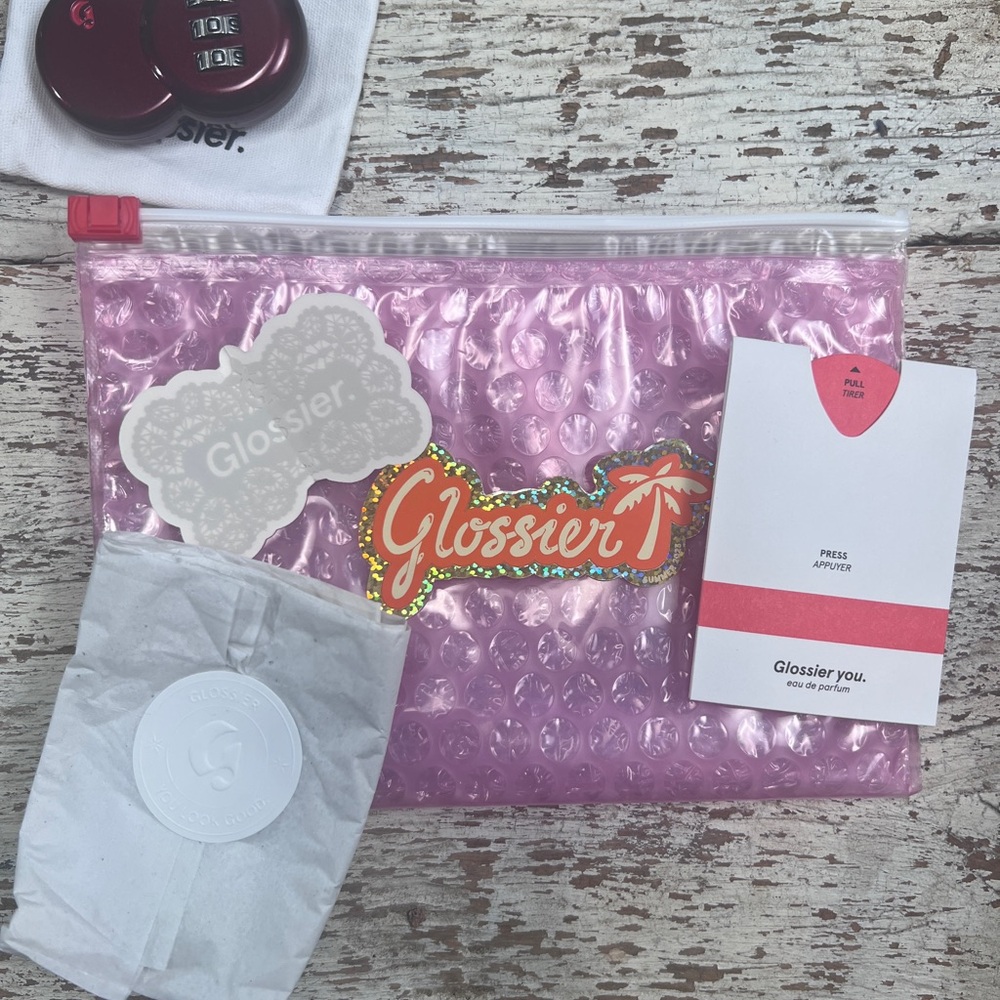Glossier dark cherry lock